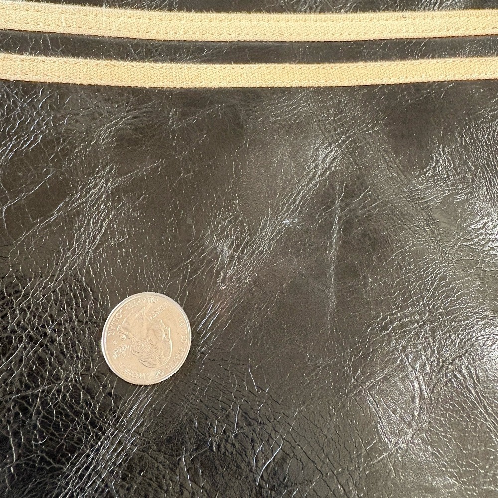 Fred Perry Messenger Bag Preppy Retro Faux Leather Crossbody Logo Zip Tennis - Picture 7 of 10